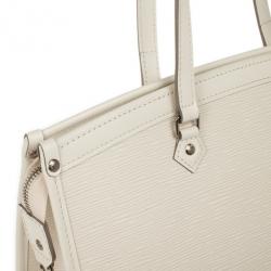 مملوكة مسبقًا Louis Vuitton White Epi Leather Madeleine GM Bag