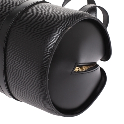 Pre Owned Louis Vuitton Black Epi Leather Soufflot Bag