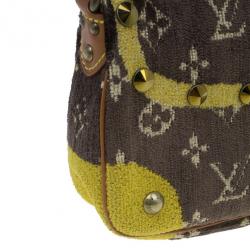 مملوكة مسبقًا Louis Vuitton Brown Monogram Limited Edition Velvet Trompe L'oeil Pochette