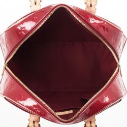 Pre Owned Louis Vuitton Red Monogram Vernis Summit Drive Bag