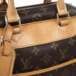 Pre Owned Louis Vuitton Monogram Deauville 