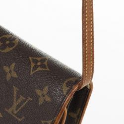 Pre Owned Louis Vuitton Monogram Pochette Twin