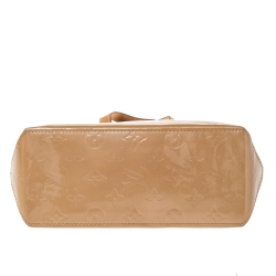 Pre Owned Louis Vuitton Noisette Vernis Reade PM Bag