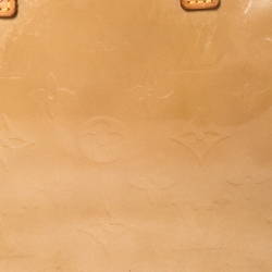 Pre Owned Louis Vuitton Noisette Vernis Reade PM Bag
