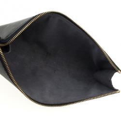 مملوكة مسبقًا Louis Vuitton Black Epi Leather Pochette Accessoires
