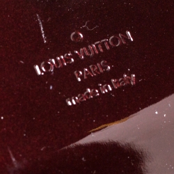 مملوكة مسبقًا حقيبة كلتش لوي فيتون سوب جلد لامع عنابية