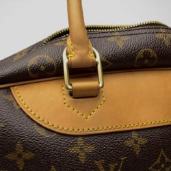 Pre Owned Louis Vuitton Monogram Deauville Boston