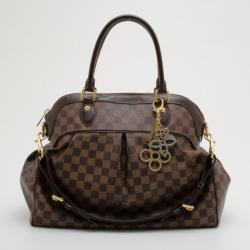 مملوكة مسبقًا Louis Vuitton Damier Ebene Trevi GM Handbag With Charm