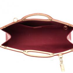 Pre Owned Louis Vuitton Monogram Vernis Clutch