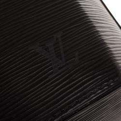 Pre Owned Louis Vuitton Sac Seau Black Epi Leather Shoulder Bag