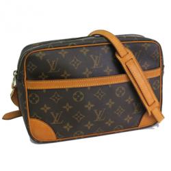مملوكة مسبقًا Louis Vuitton Monogram Trocadero 27