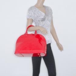 Pre Owned Louis Vuitton Rouge Grenadine Vernis Alma MM