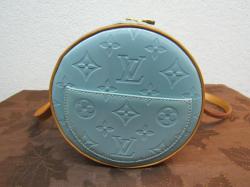 مملوكة مسبقًا LOUIS VUITTON Green Monogram vernis Bedford 