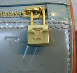 مملوكة مسبقًا LOUIS VUITTON Green Monogram vernis Bedford 