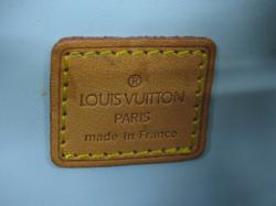 مملوكة مسبقًا LOUIS VUITTON Green Monogram vernis Bedford 