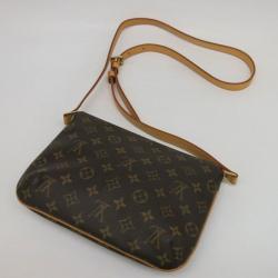 Pre Owned Louis Vuitton Monogram Musette Tango 