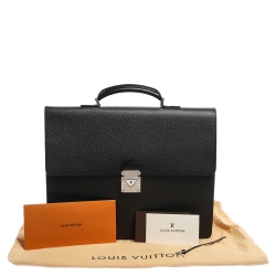 Pre Owned Louis Vuitton Black Taiga Leather Serviette Robusto 2 Business Briefcase Bag