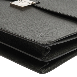 Pre Owned Louis Vuitton Black Taiga Leather Serviette Robusto 2 Business Briefcase Bag