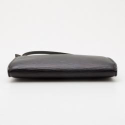 مملوكة مسبقًا Louis Vuitton Epi Noir Pochette Accessoires