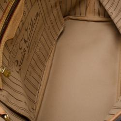 Louis Vuitton Monogram Canvas MM Neverfull Tote