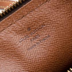 مملوكة مسبقًا Louis Vuitton Monogram Canvas Papillon 30 Handbag