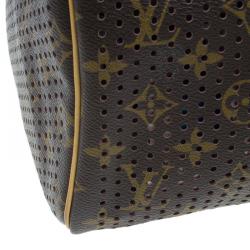 مملوكة مسبقًا Louis Vuitton Fuchsia Perforated Monogram Canvas Limited Edition Speedy 30