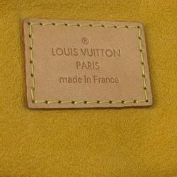 مملوكة مسبقًا حقيبة يد لوي فيتون باجي دنيم مونوجرامي أزرق GM