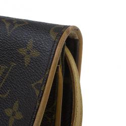 Pre Owned Louis Vuitton Monogram Canvas Pochette Shoulder Bag PM