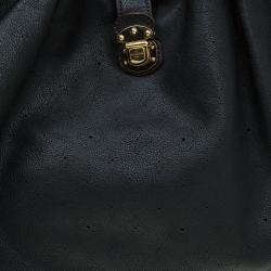 مملوكة مسبقًا حقيبة هوبو لوي فيتون ماهينا نقش حرفي جلد أسود XL