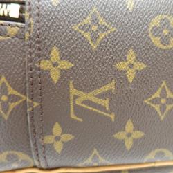 مملوكة مسبقًا Louis Vuitton Monogram Excursion Boston