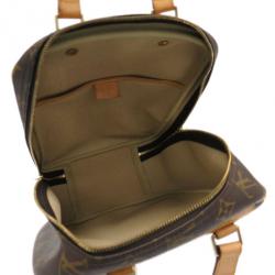 مملوكة مسبقًا Louis Vuitton Monogram Excursion Boston