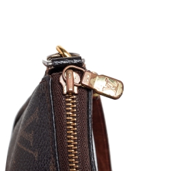 مملوكة مسبقًا Louis Vuitton Monogram Canvas Pochette Accessories Bag