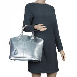 مملوكة مسبقًا Louis Vuitton Silver Suhali Leather Lockit MM Bag