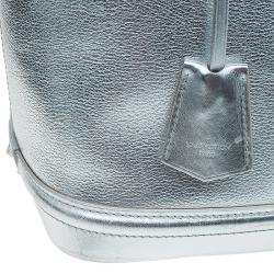 مملوكة مسبقًا Louis Vuitton Silver Suhali Leather Lockit MM Bag