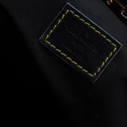 Pre Owned حقيبة لوي فيتون لو أنجينو جلد سوهالي أسود PM