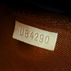 مملوكة مسبقًا Louis Vuitton Brown Monogram Mini Pochette Accessoires