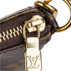 مملوكة مسبقًا Louis Vuitton Brown Monogram Mini Pochette Accessoires