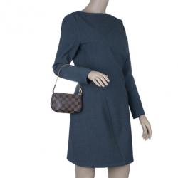مملوكة مسبقًا Louis Vuitton Damier Ebene Canvas Pochette Mini