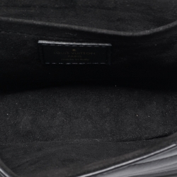 مملوكة مسبقًا Louis Vuitton Black Leather New Wave Chain PM Bag