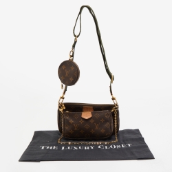 Pre Owned Louis Vuitton Fatigue Green Monogram Canvas Multi Pochette Accessoires