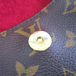 مملوكة مسبقًا Louis Vuitton Monogram Canvas Excentri-Cite Satchel