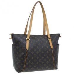 Pre Owned حقيبة لوي فيتون كانفاس مونوجرام توتالي MM