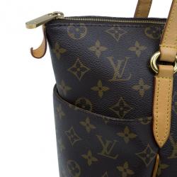 Pre Owned حقيبة لوي فيتون كانفاس مونوجرام توتالي MM