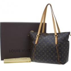 Pre Owned حقيبة لوي فيتون كانفاس مونوجرام توتالي MM