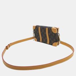 Louis vuitton fanny pack fuzzy 