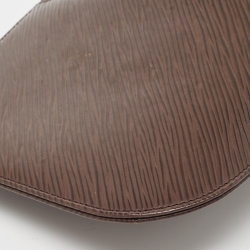 مملوكة مسبقًا Louis Vuitton Moka Epi Leather Demi Lune Pochette Bag