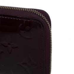 مملوكة مسبقًا Louis Vuitton Amarante Monogram Vernis Zippy Coin Purse