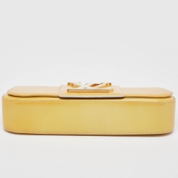 Pre Owned Louis Vuitton Vert Impression Patent Leather Sobe Clutch