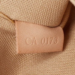 مملوكة مسبقًا Louis Vuitton White Damier Azur Canvas Pochette Accessoires Bag