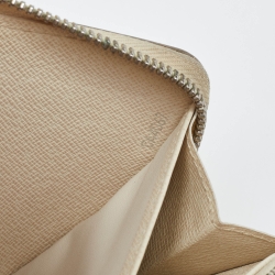 Pre Owned Louis Vuitton Ivorie Epi Leather Zippy Wallet